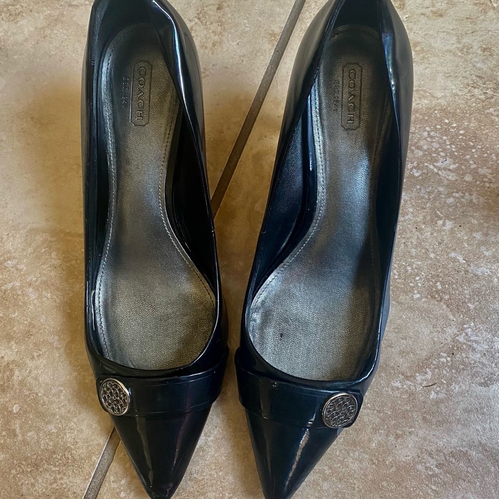 Coach Black Kitten Heel Patent Leather Heels Gem